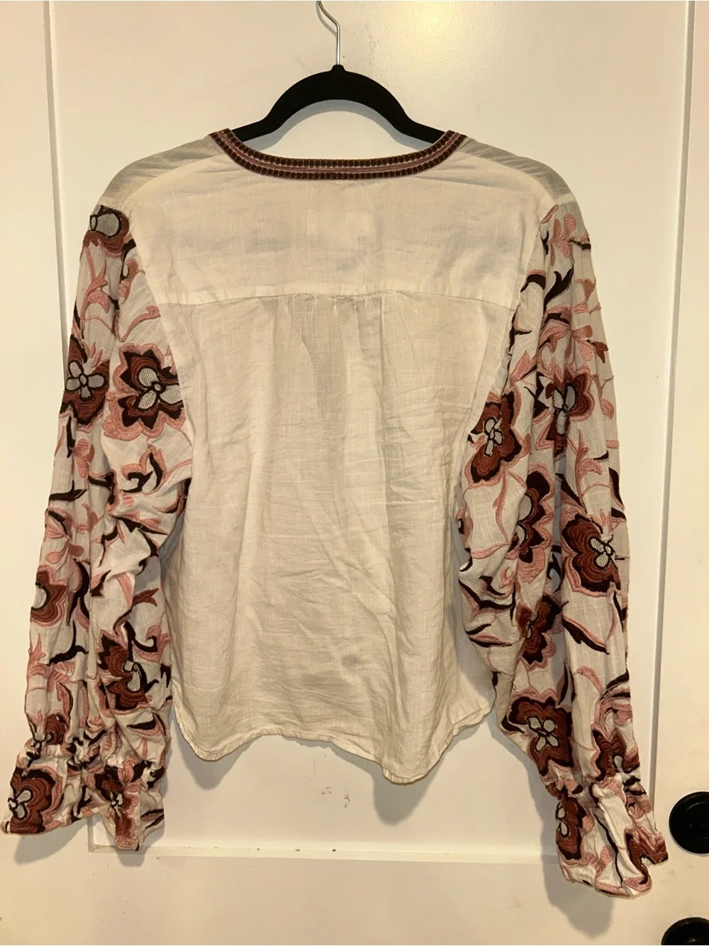 Anthropologie Embroidered Floral Sleeve Boho Blouse Floral Size Medium